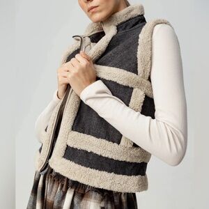 Sundays Sherpa Greta Vest